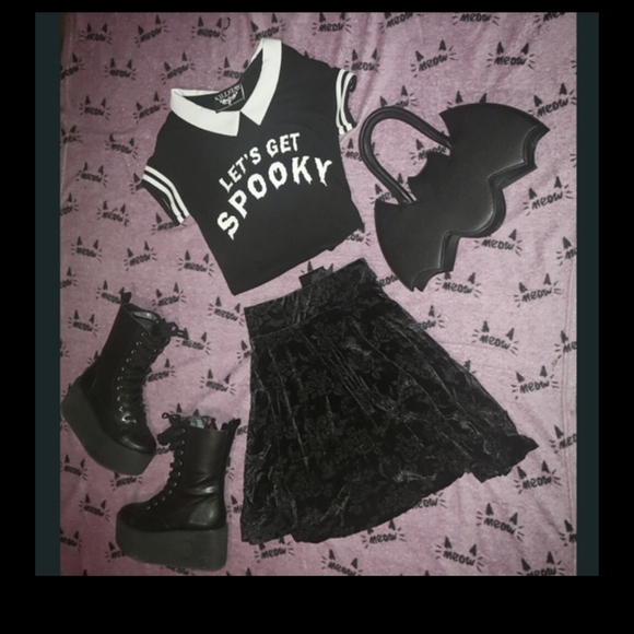 Velvet Bat Moon Rose Gothic Skirt - Picture 2 of 3